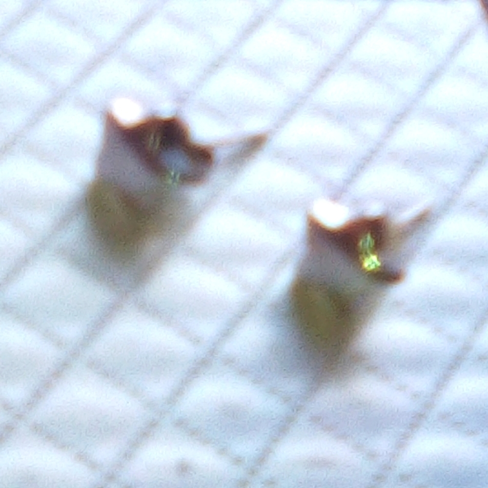 Star post earrings